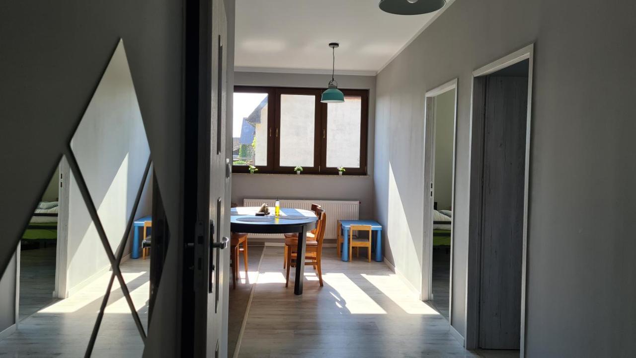 Urocze Apartamenty Na Wsi Goledzinow Екстер'єр фото
