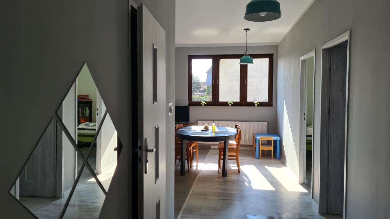 Urocze Apartamenty Na Wsi Goledzinow Екстер'єр фото