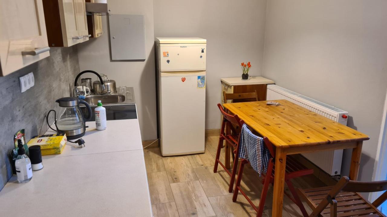 Urocze Apartamenty Na Wsi Goledzinow Екстер'єр фото