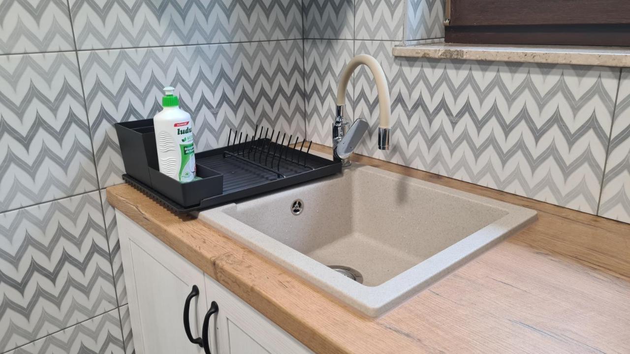 Urocze Apartamenty Na Wsi Goledzinow Екстер'єр фото