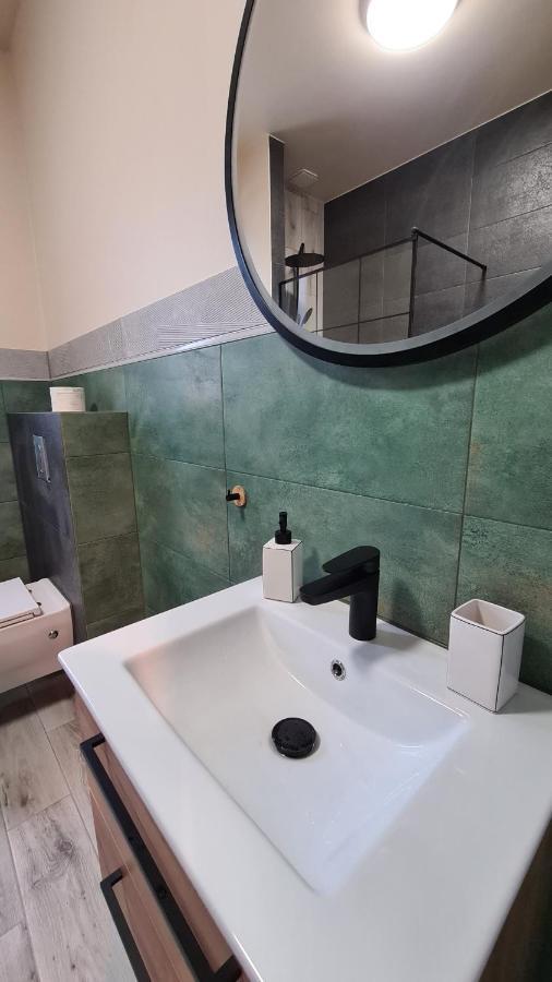 Urocze Apartamenty Na Wsi Goledzinow Екстер'єр фото