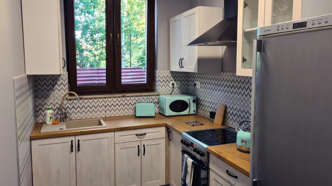 Urocze Apartamenty Na Wsi Goledzinow Екстер'єр фото